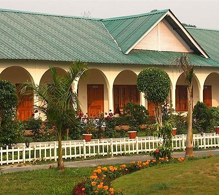 Hotel United-21 Grassland Bagori Exterior foto