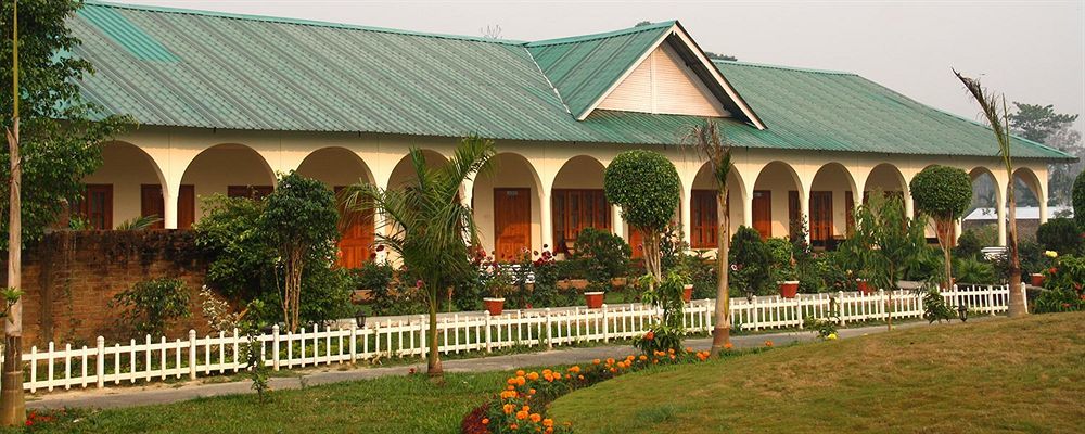 Hotel United-21 Grassland Bagori Exterior foto